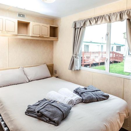 Kings Caravan - Family Groups Only - Very Quiet Park Villa Skegness Eksteriør billede