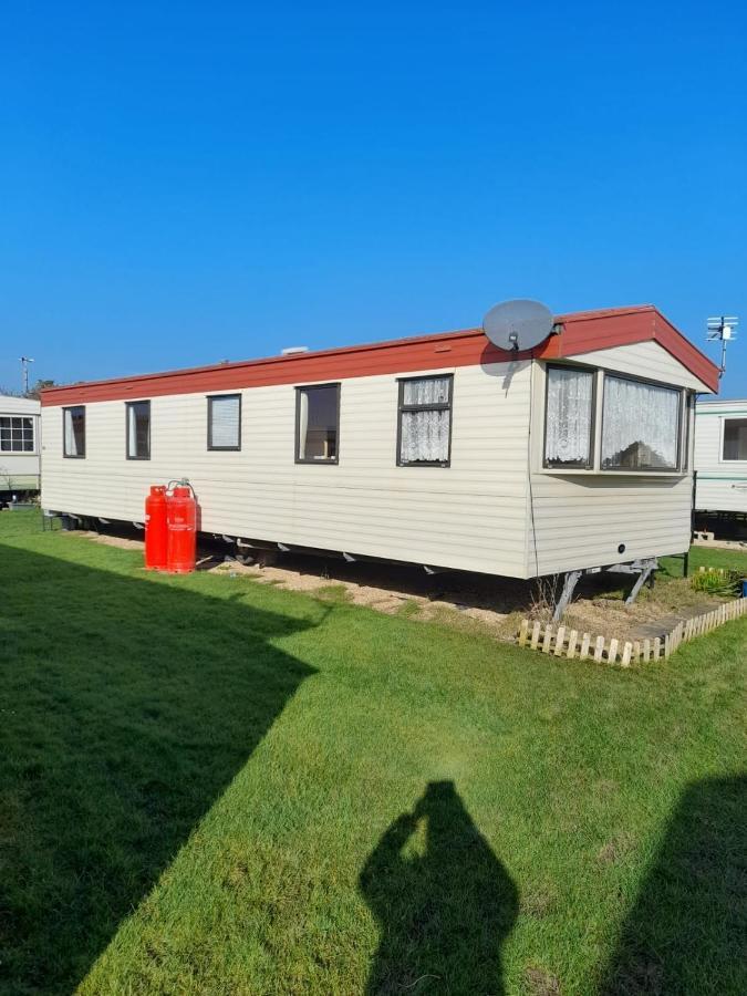 Kings Caravan - Family Groups Only - Very Quiet Park Villa Skegness Eksteriør billede